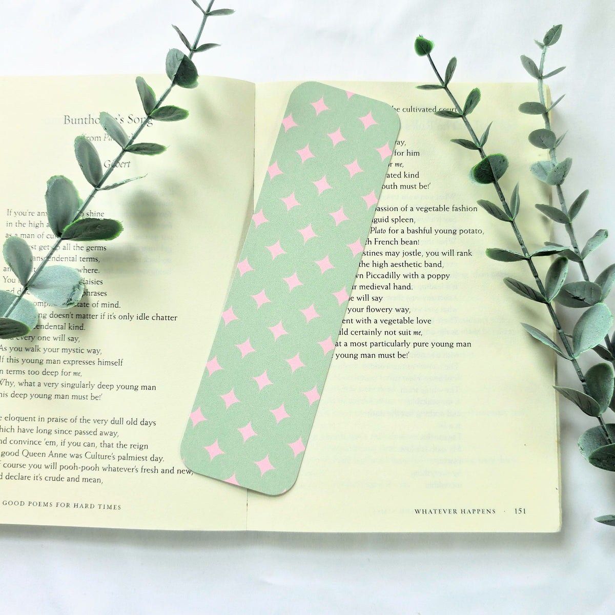 Retro Pastel Bookmark | Cute Floral Pattern Bookmark for Readers